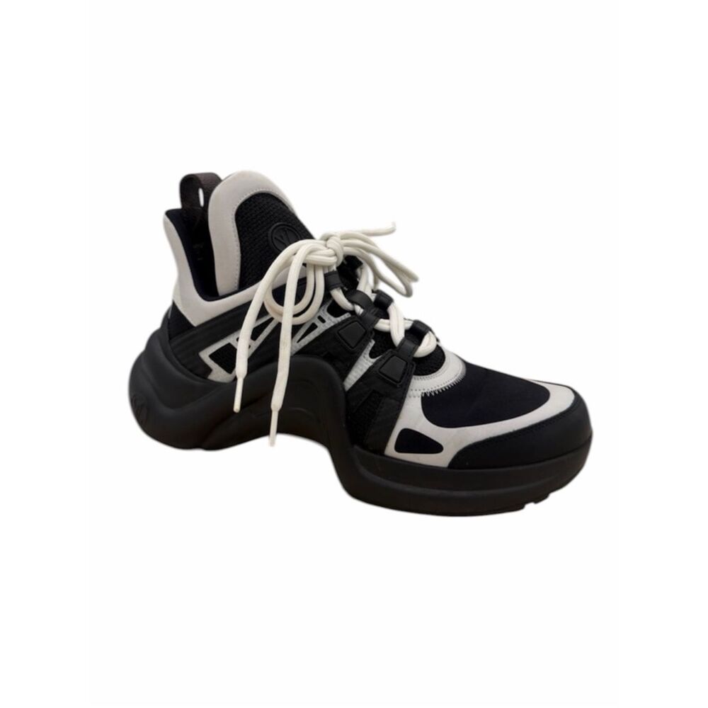 Louis Vuitton Archlight Leather Trainers size 40/ US 10